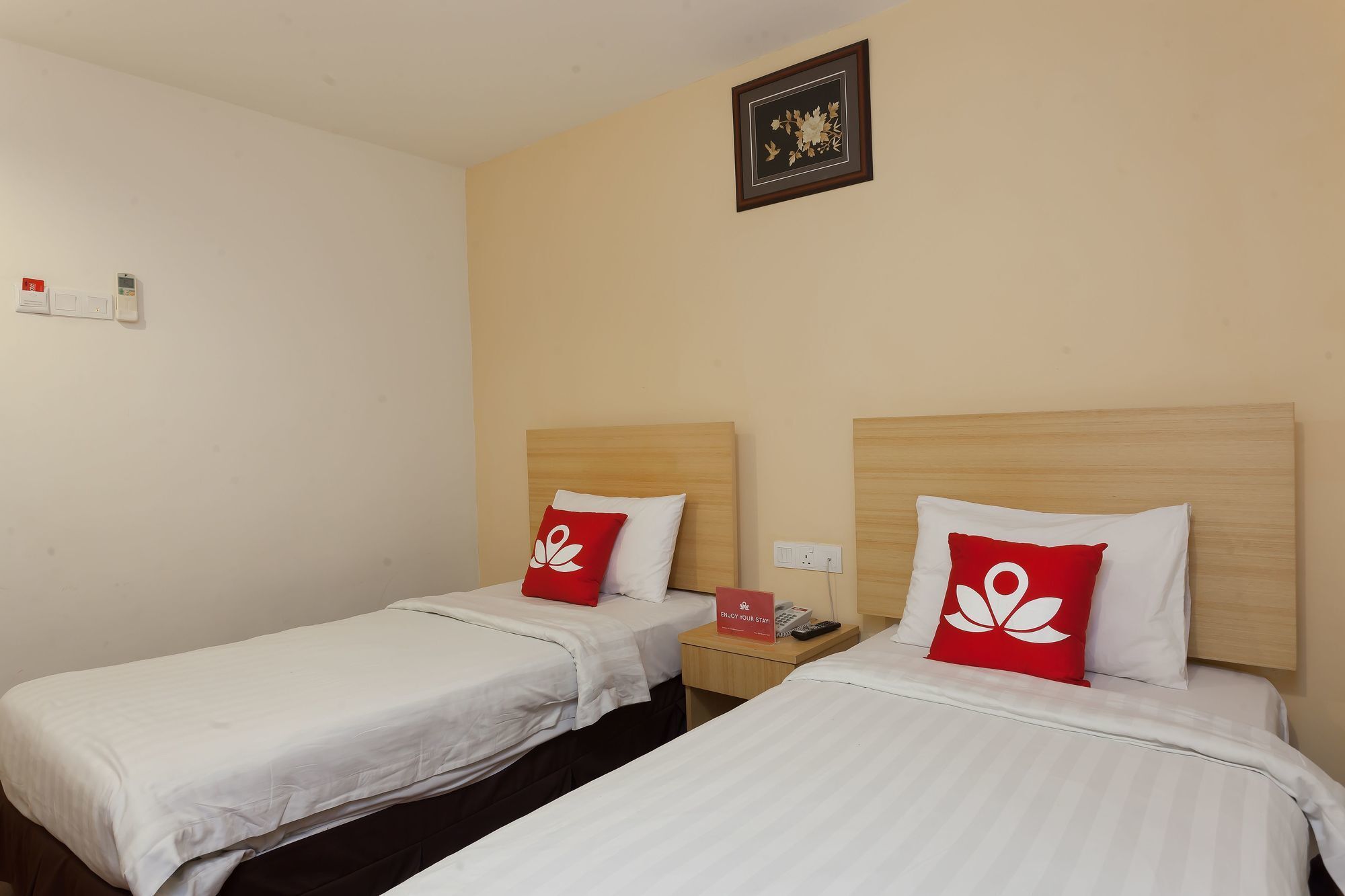 Zen Rooms Opposite Ymca 吉隆坡 外观 照片
